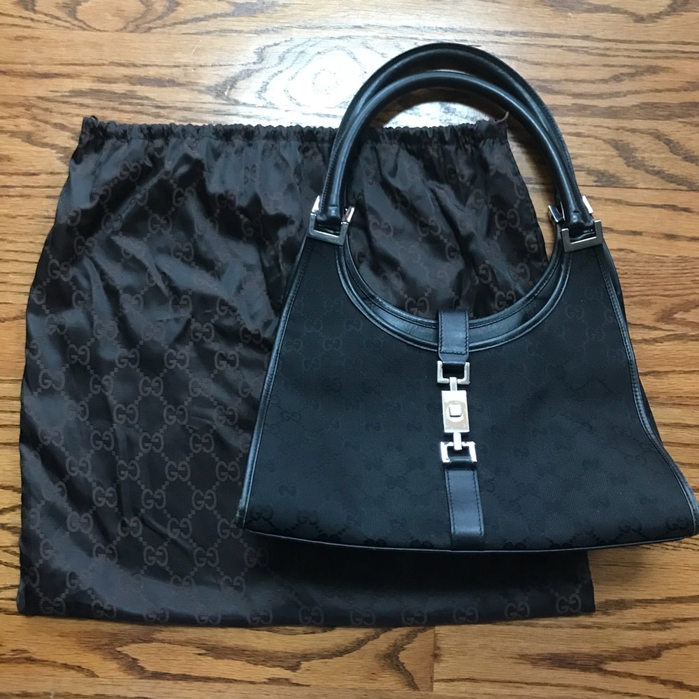 Gucci Signature Black Shoulder Bag